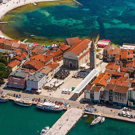 Mary By Interhome * Умаг